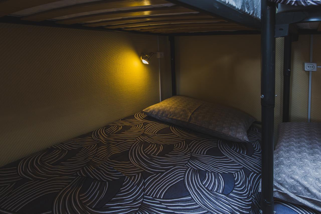 Hostel Bed&Bread Dnipro Bagian luar foto