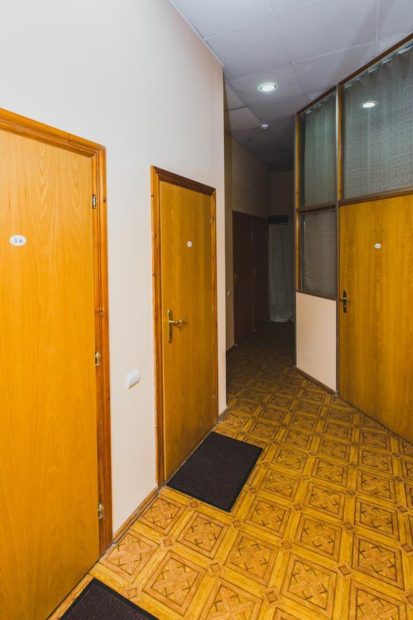 Hostel Bed&Bread Dnipro Bagian luar foto